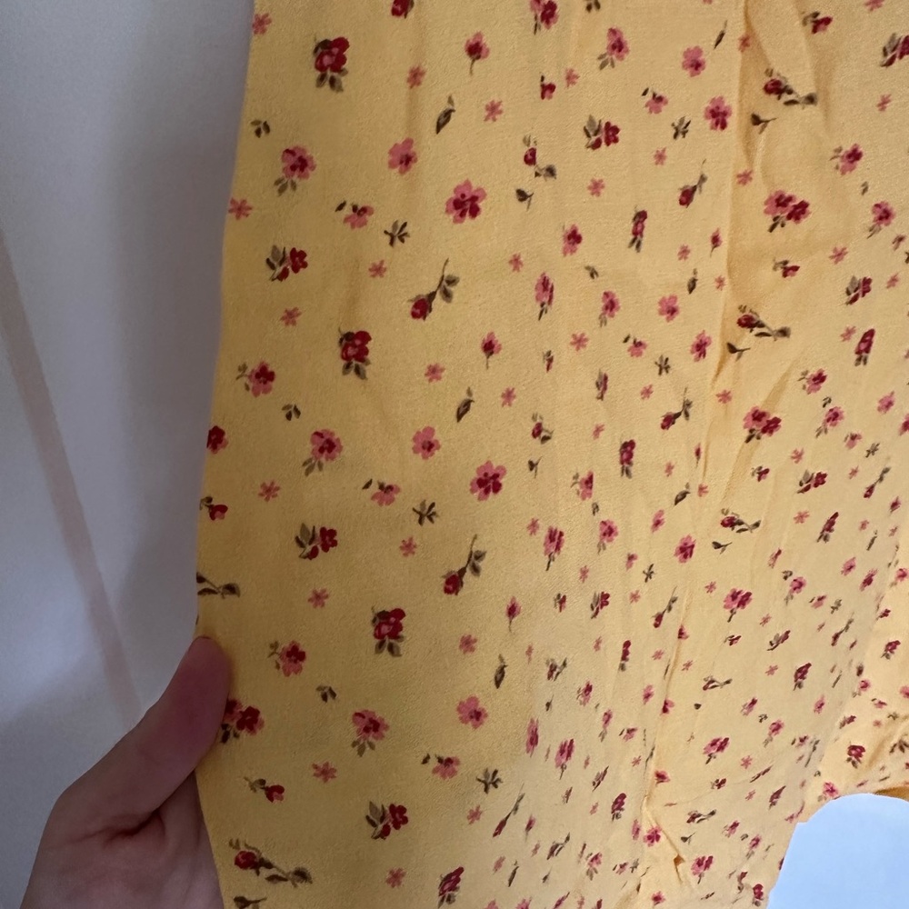 Reformation mini dress - Picture 2 of 4